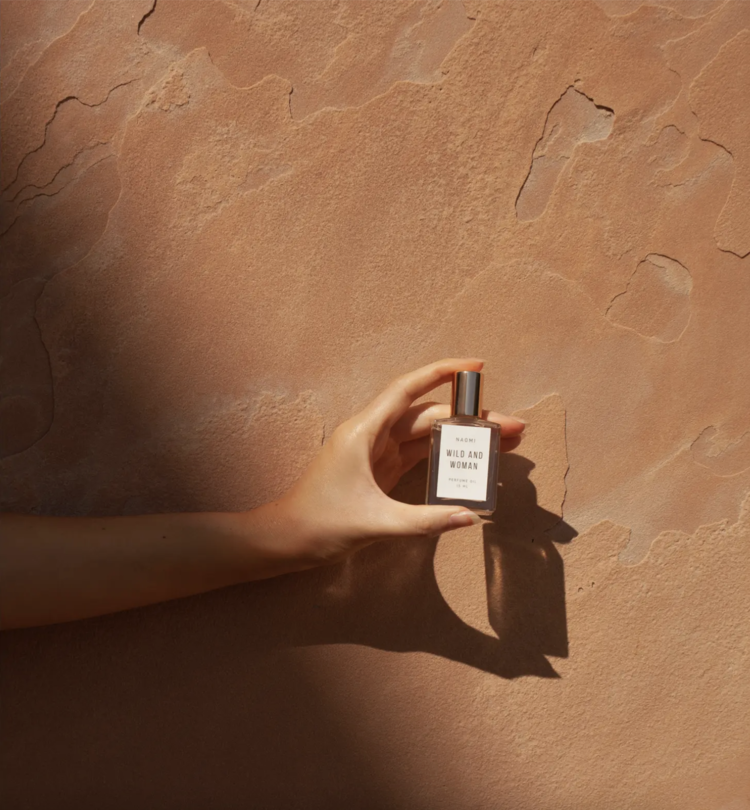 wild and woman Naomi Oil