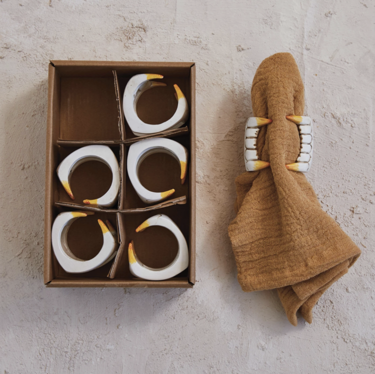 Creative Co-Op Resin Bloody Fang Napkin Rings