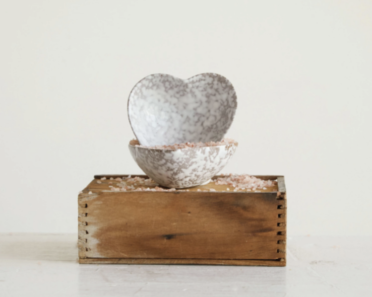 Creative Co-Op Stoneware Heart Dish