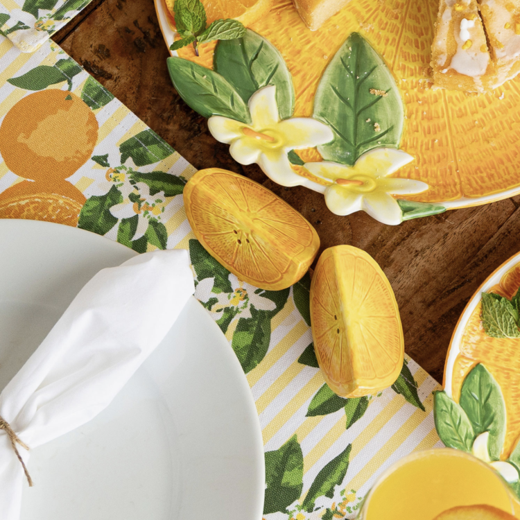 8 Oak Lane Orange Salt & Pepper Shaker Boxed Set