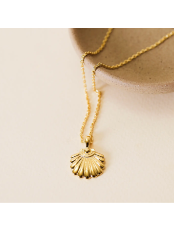 JaxKelly Seashell Pendant