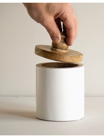 Foreside Home & Garden Clementine Canister Large