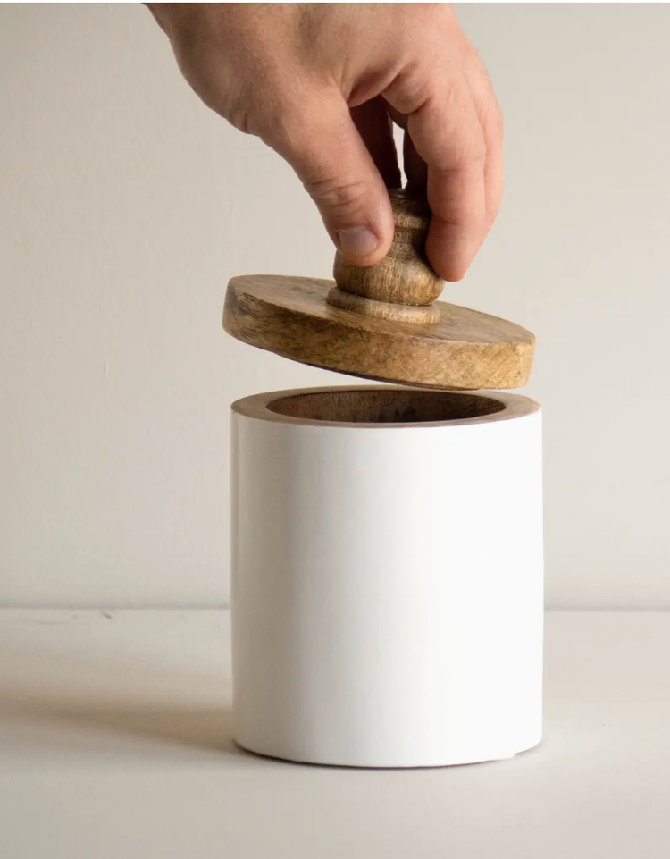 Foreside Home & Garden Clementine Canister Large