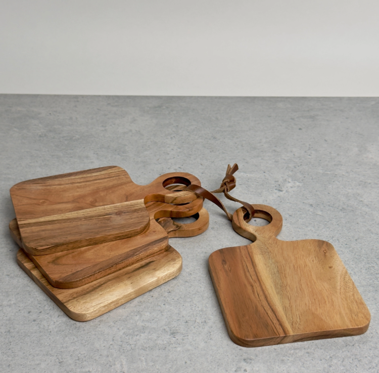 India Handicrafts Inc Acacia Wood Cheese Boards, S/4