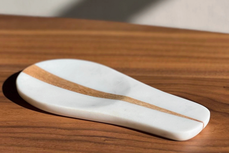 verve culture Marble and Wood Spoon Rest