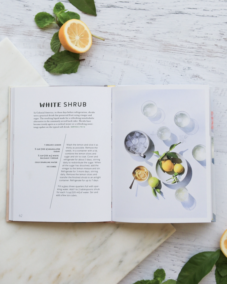 Chronicle Books Lemonade with Zest