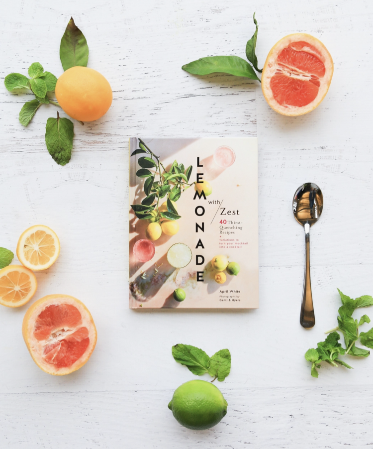 Chronicle Books Lemonade with Zest