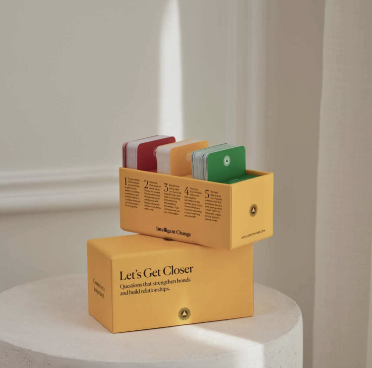 Intelligent Change Get Closer Bonding Question Card Game