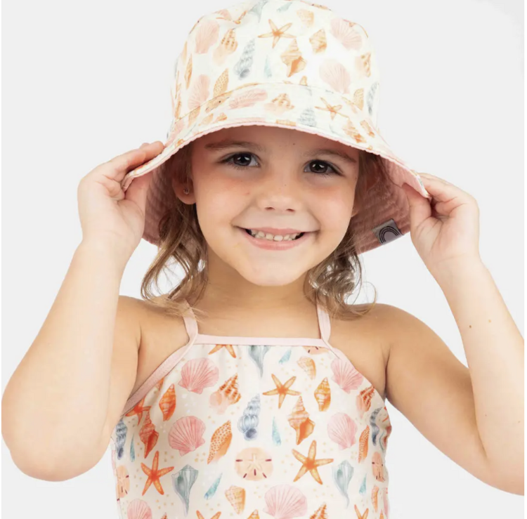 Emerson and Friends Sandy Seashells  Hat