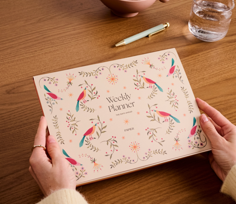 Papier Weekly Desk Planner, Folklore