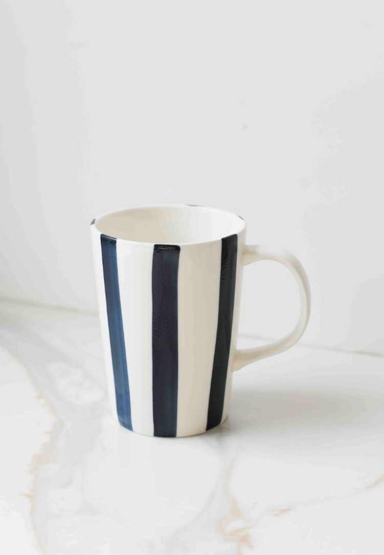 Fodory Hand-Painted Striped Ceramic Cup