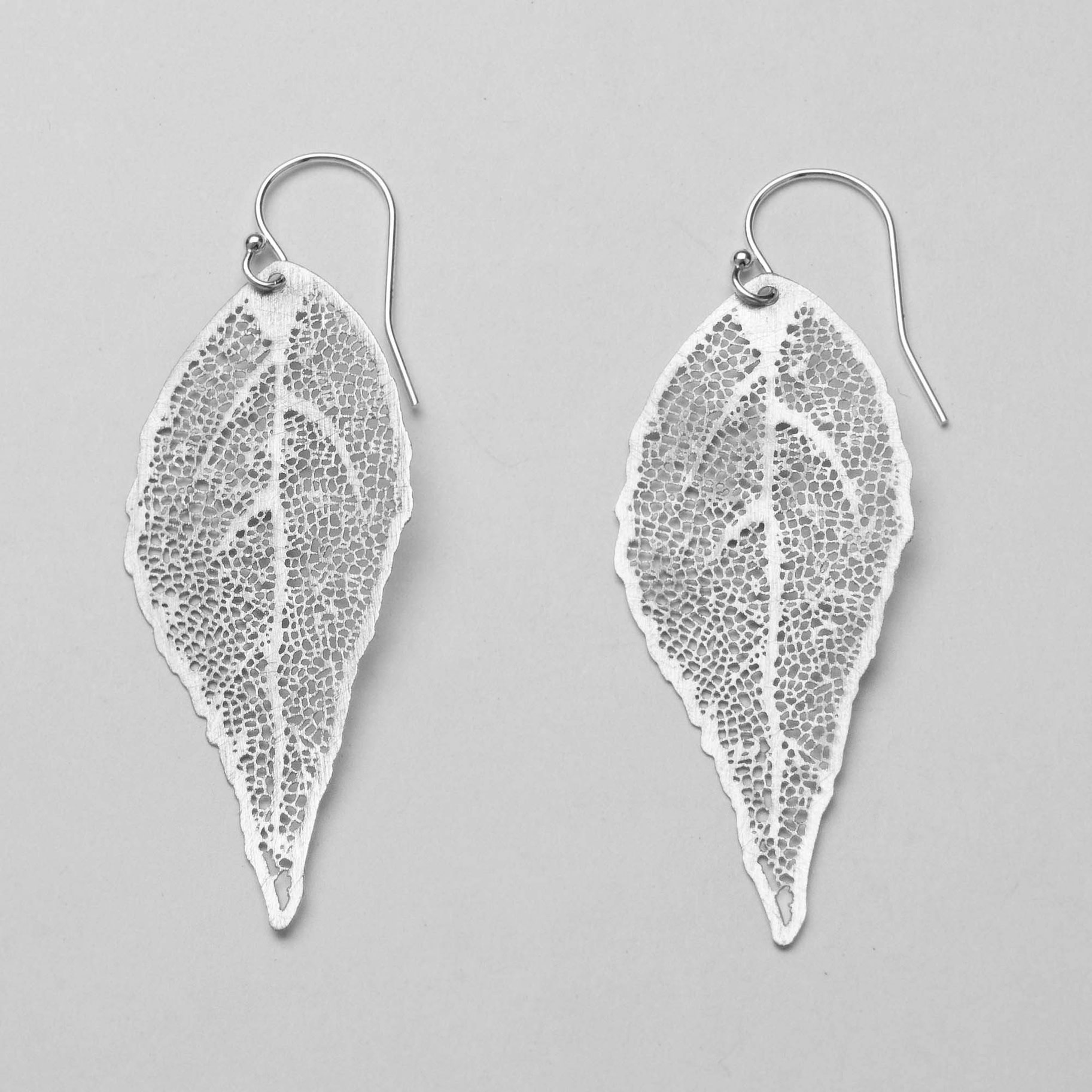 Takobia Leaf Vein Earrings