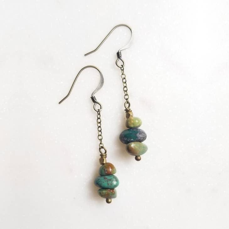 Edgy Petal Jewelry Turquoise Pebble Chain Earrings