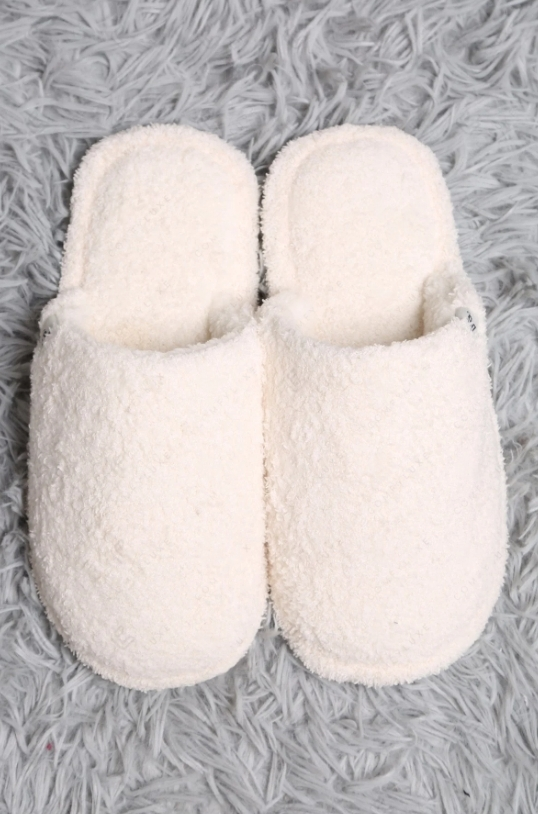 Jasmine Trading Corp. Ivory Solid Color Slipper