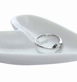 FLEURISH White Ceramic Heart Ring Dish