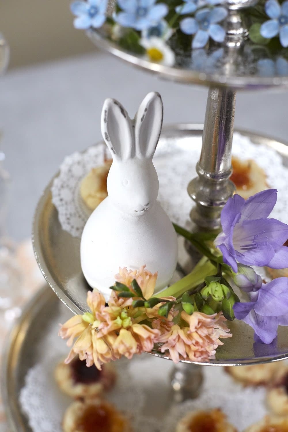 FLEURISH Rabbit Figure 3"x 6.5"