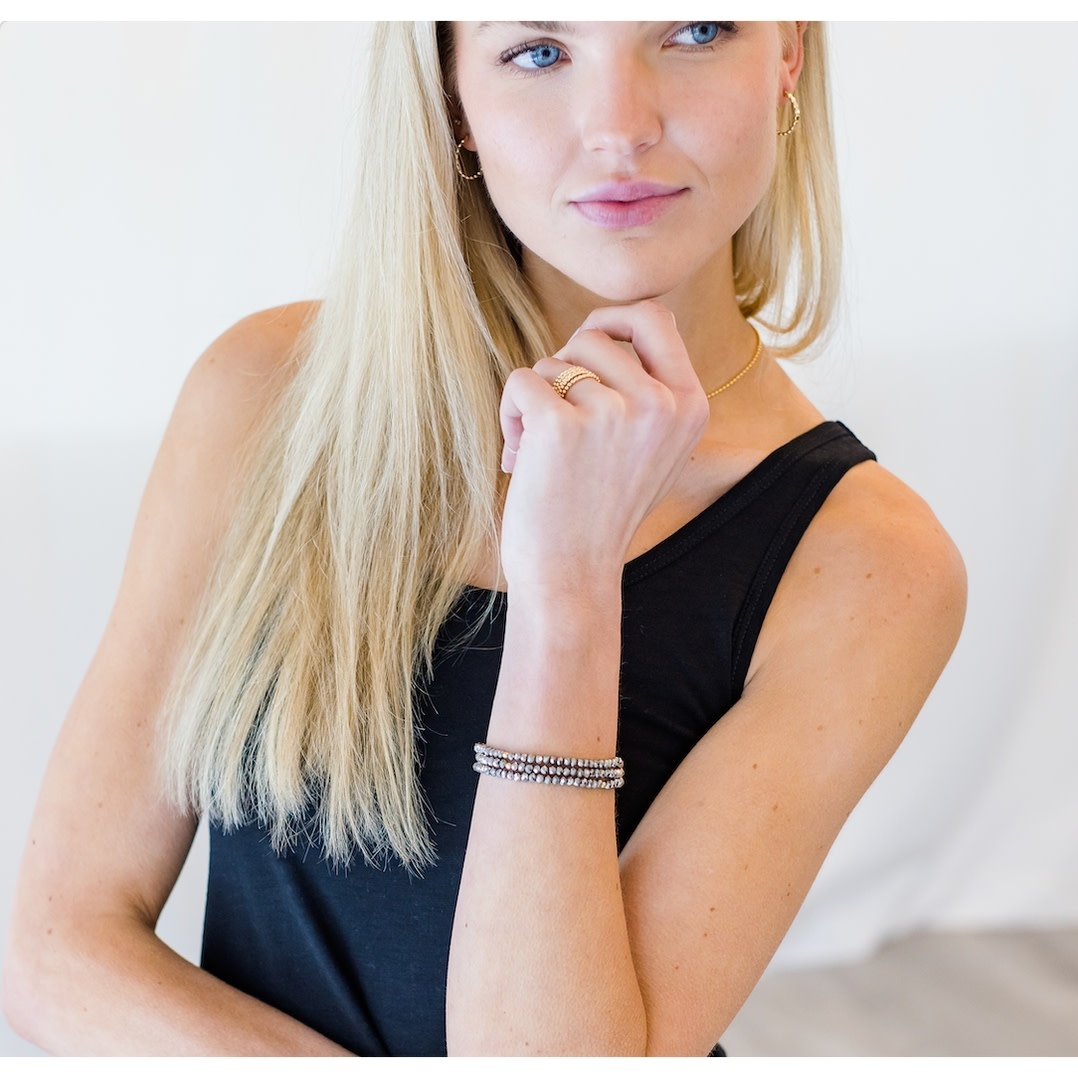 Erin Gray Og Shimmer Bracelet Stack in Metallic Gray + Gold Filled