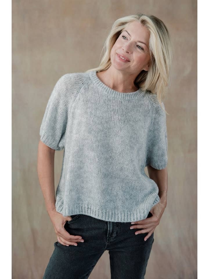 Cobblestone Living Heather Grey Short Sleeve Carmen Knit Pullover Sweater