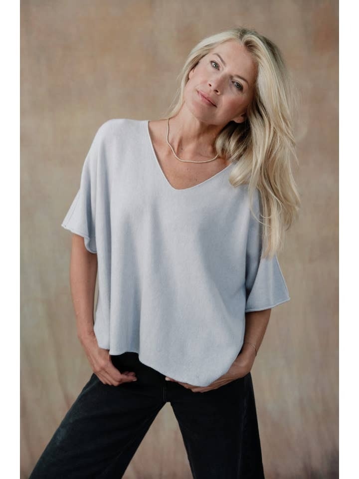 Cobblestone Living Grey Coletta Short Sleeve Sweater