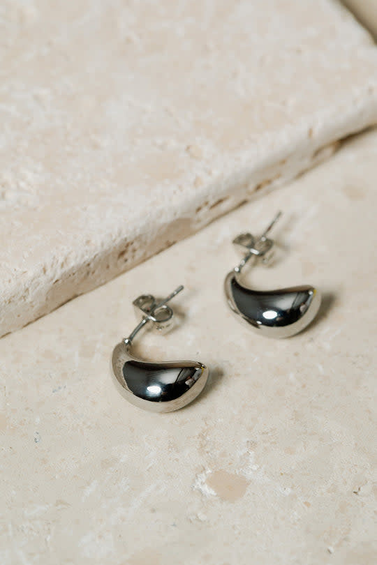 Cobblestone Living Silver Jada Bean Earrings