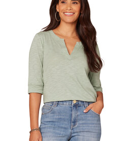 Democracy Vintage Jade Shirt Tail Hem Knit Top