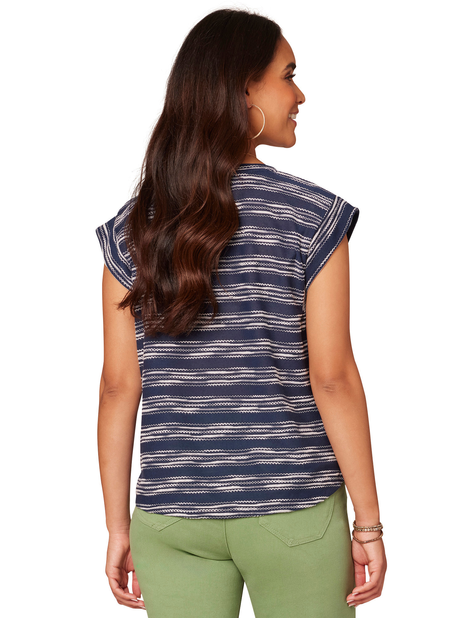 Democracy Navy Shirt Tail Hem Knit Top