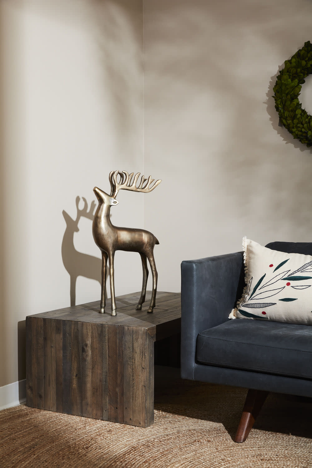 FLEURISH Aluminum Reindeer 14.5"x 3.5"x 25"