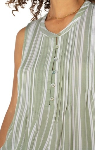 Liverpool Los Angeles sleeveless popover button front woven tank w pintucks