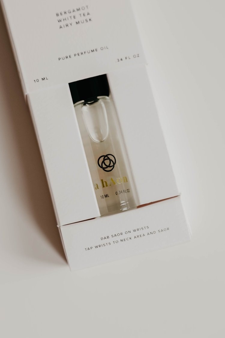 a hAon 10 ml Perfume Oil RollerBall