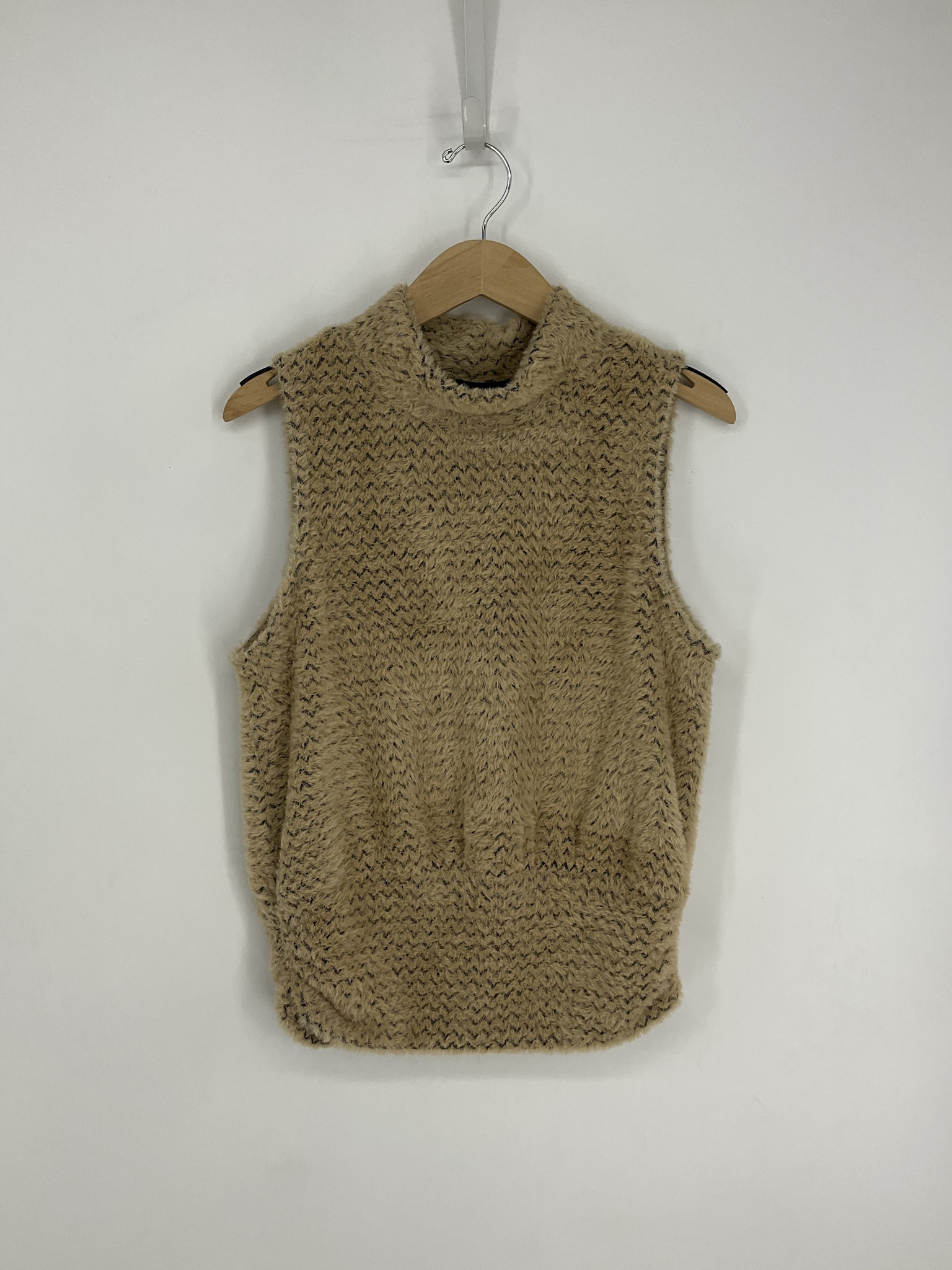 Democracy Vintage Walnut Black Sleeveless Turtle Neck Banded Hem Knit Top