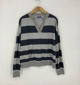 Democracy Heather Grey/Heather Navy Long Sleeve Notched Neck Knit Top