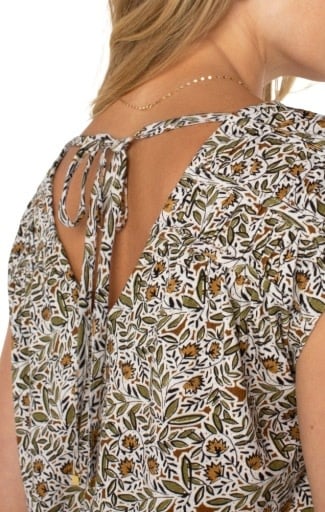 Liverpool Los Angeles short slv dolman tie back knit top