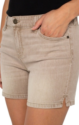 Liverpool Los Angeles vickie short 3.5" ins