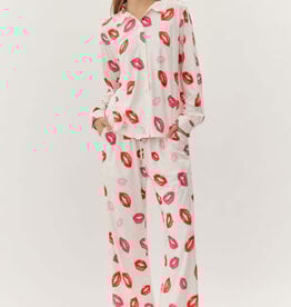 Jodifl Off White Lip Print Pajama Set