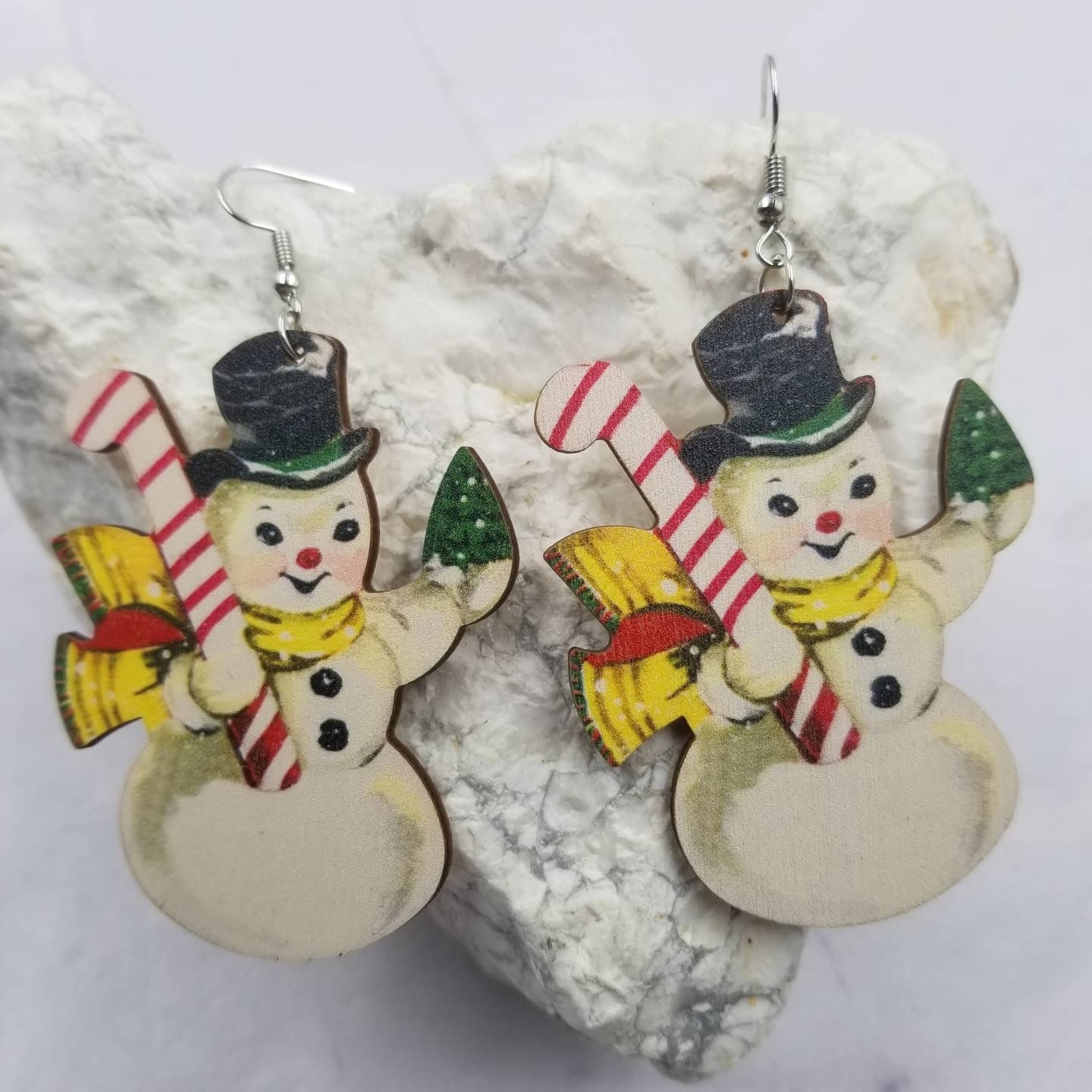 FLEURISH Vintage Snowman Christmas Earrings