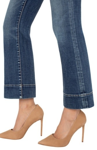 Liverpool Los Angeles gia flare w/ wide hem 27" ins