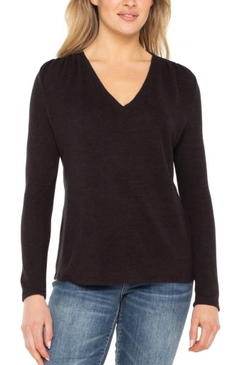 Liverpool Los Angeles long sleeve v-neck knit top w. shirring