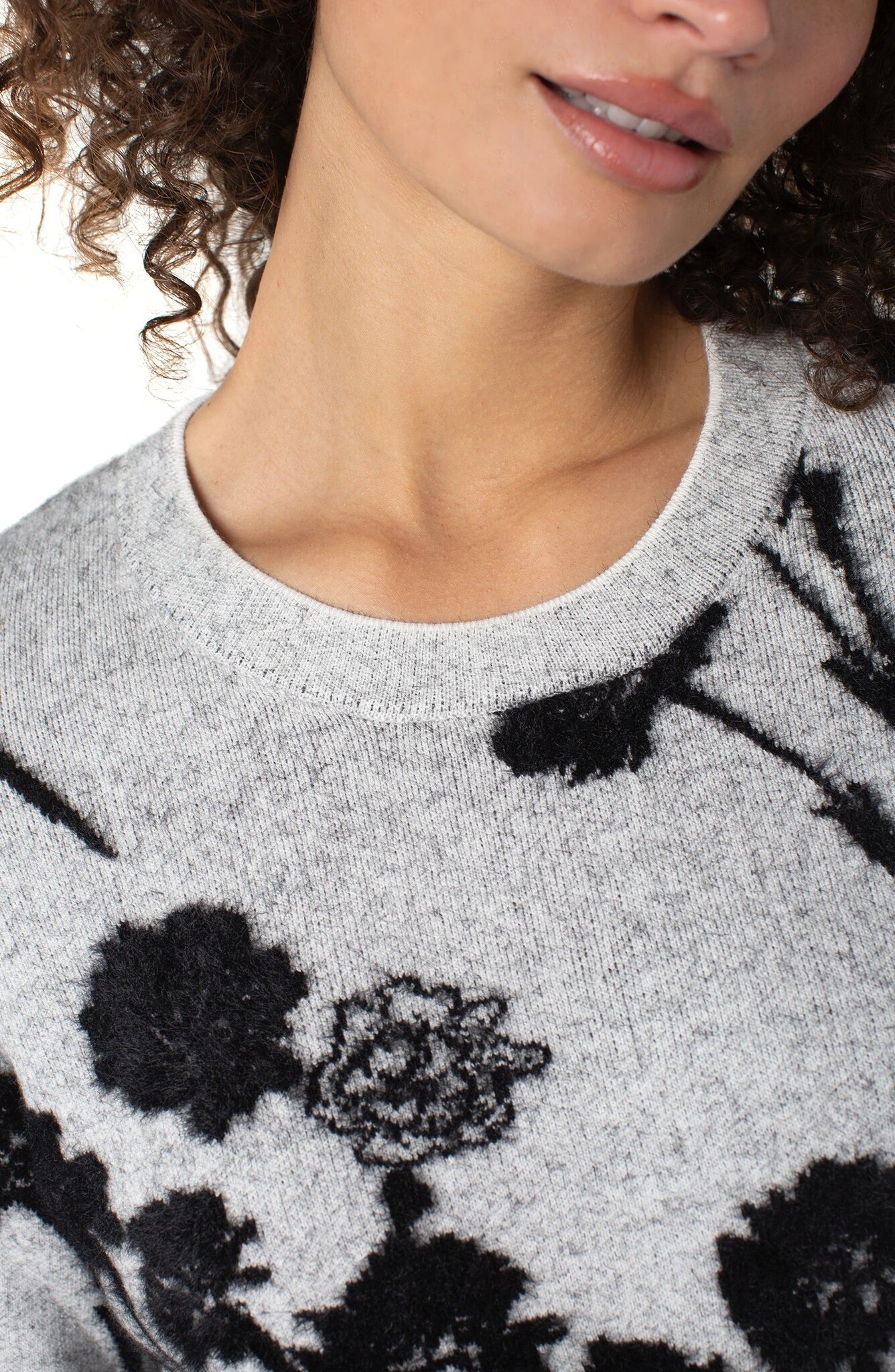 Liverpool Los Angeles long sleeve crew neck sweater