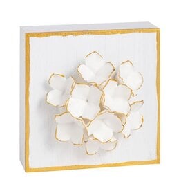 Mudpie White Dimensional Flower Plaque.