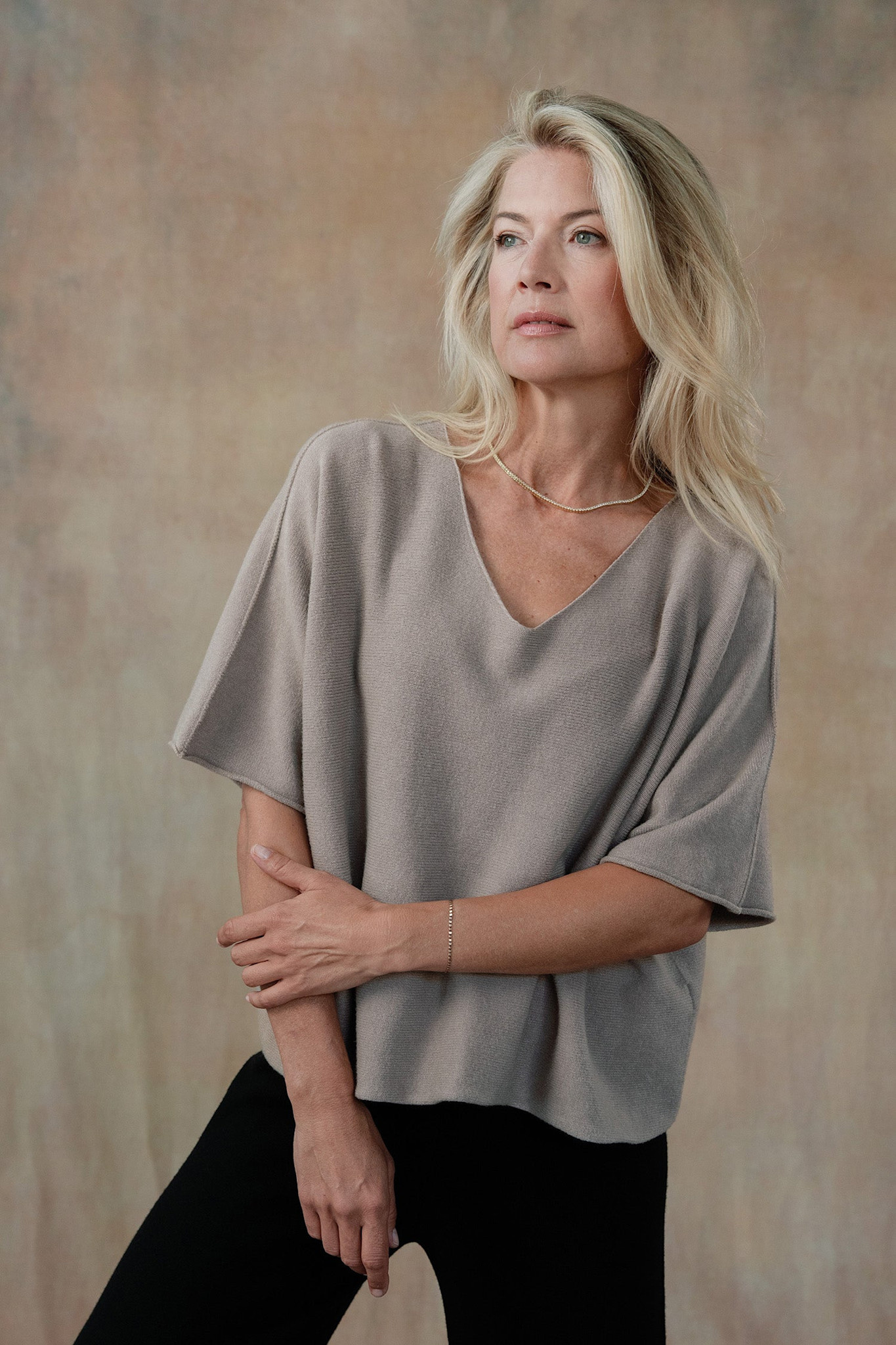 Cobblestone Living Taupe Coletta Short Sleeve Sweater