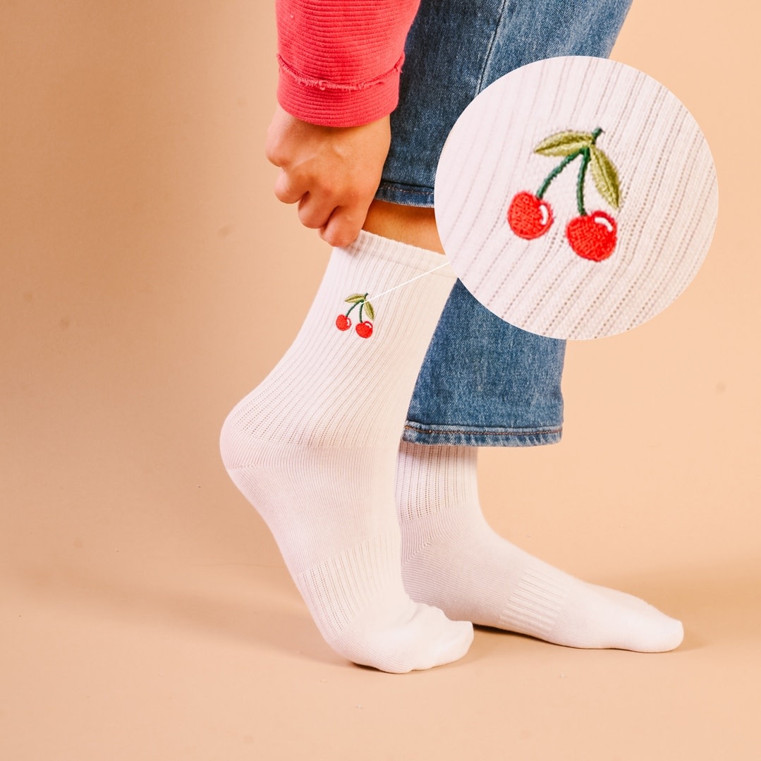 FLEURISH Embroidered Crew Socks–Cherries