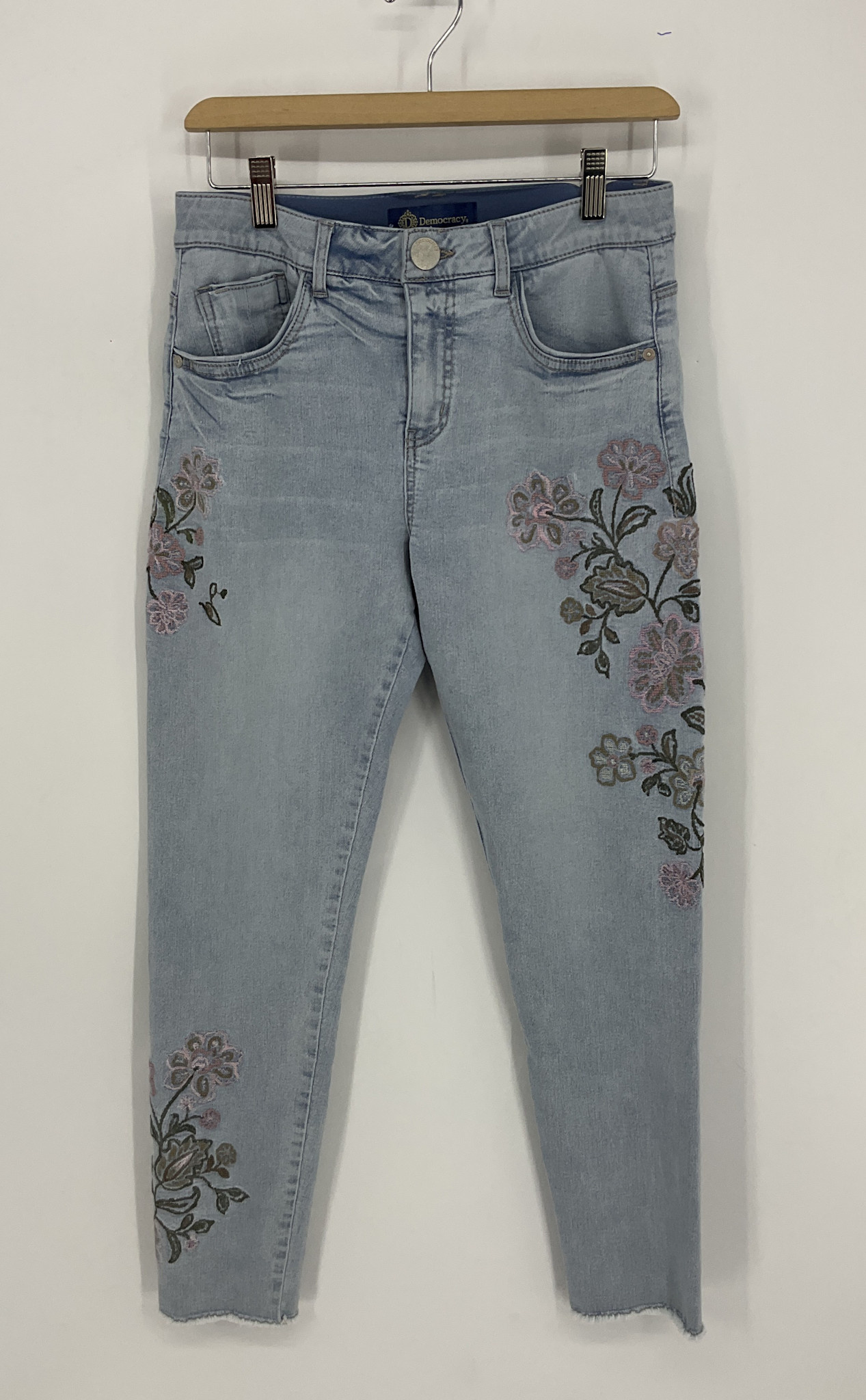 Democracy Light Blue Artisanal 27/11” “AB” Solution Floral Embroidered High Rise Skimmer