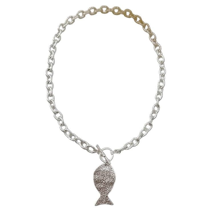 FLEURISH Worn Silver Open Circle 18" Chain with Hammered Fish Charm