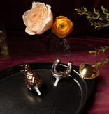 nora fleming plato ovalado gift set (toa01) included base, luxe lucky horseshoe, luxe hospitality pineapple, and luxe love heart