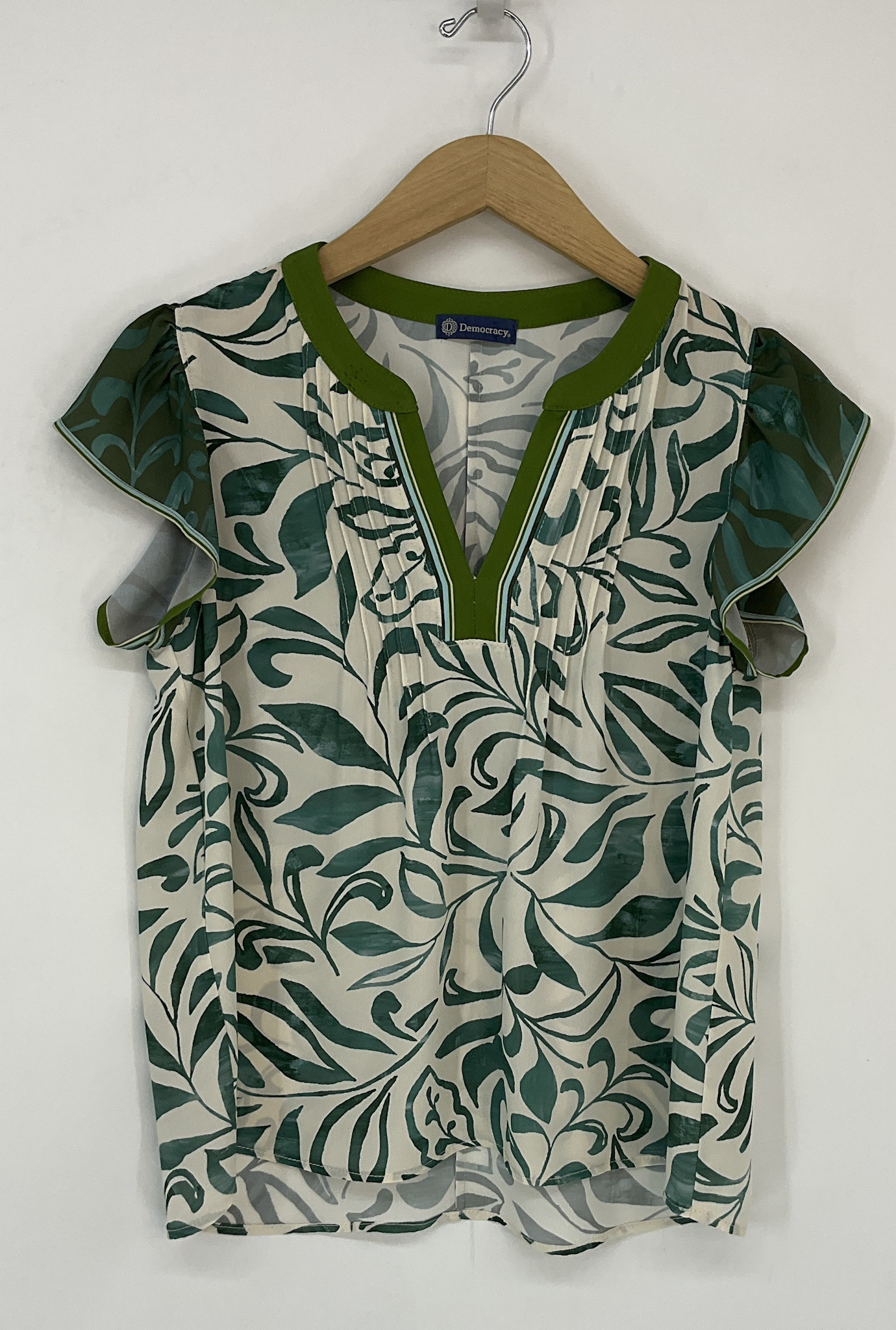 Democracy Cream/Teal Multi Flutter Sleeve Split-Neck Pintuck Printed Top