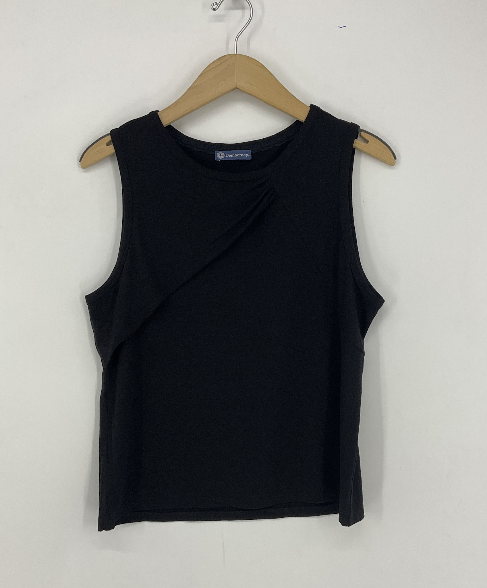 Democracy Black Sleeveless Scoop Neck Asymmetrical Shirring Knit Top