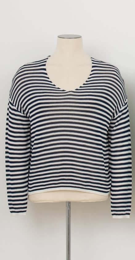 Molly Bracken Offwhite/Navy Ladies Knitted Sweater