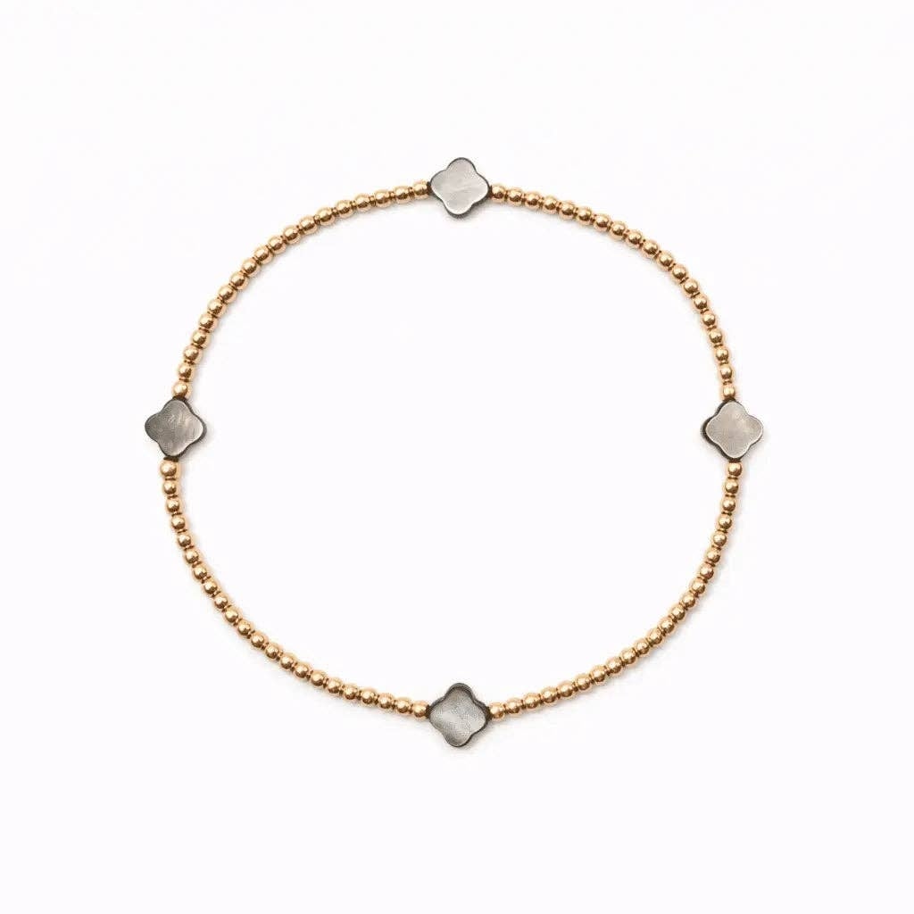 Erin Gray The Lucky Clover Bracelet in Black Mother of Pearl