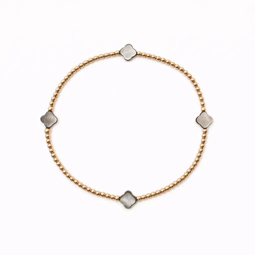 Erin Gray The Lucky Clover Bracelet in Black Mother of Pearl