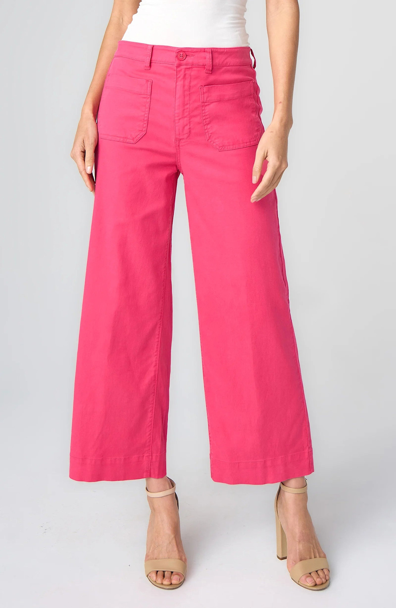 Liverpool Los Angeles crop wide leg w/ patch pockets 27' ins